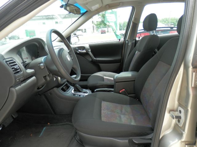 2003 Saturn L Series 2WD Eddie Bauer