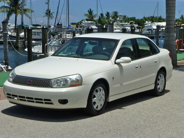 2003 Saturn L Series 2WD Eddie Bauer