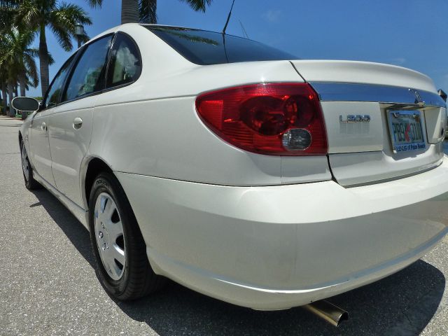 2003 Saturn L Series 2WD Eddie Bauer
