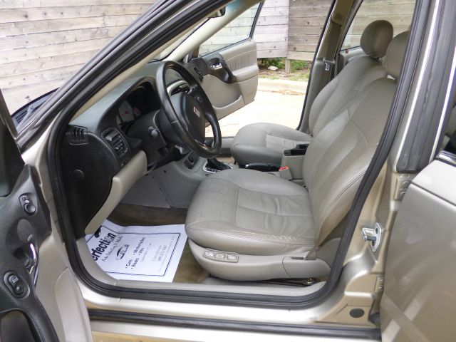 2003 Saturn L Series 2WD Eddie Bauer