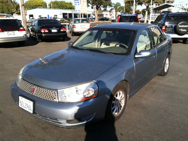 2003 Saturn L Series 2WD Eddie Bauer