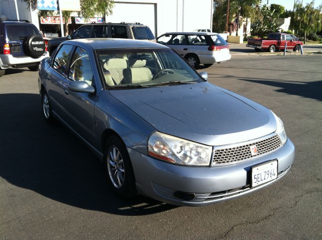 2003 Saturn L Series 2WD Eddie Bauer