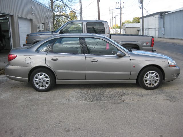 2003 Saturn L Series 2WD Eddie Bauer