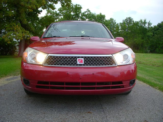 2003 Saturn L Series 2WD Eddie Bauer