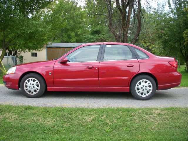 2003 Saturn L Series 2WD Eddie Bauer