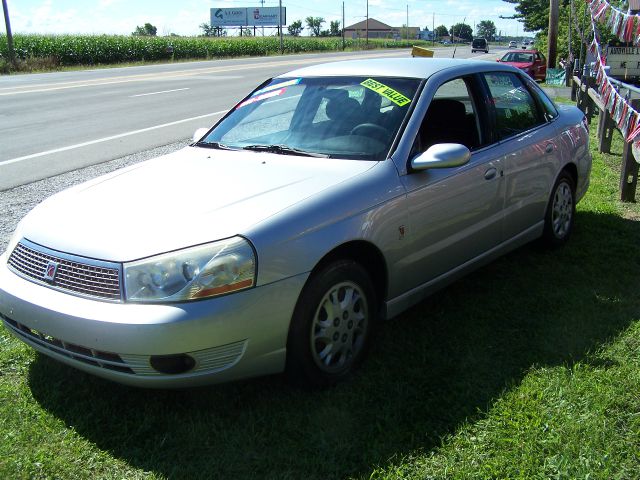 2003 Saturn L Series 2WD Eddie Bauer