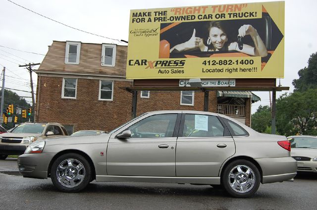 2003 Saturn L Series 2WD Eddie Bauer