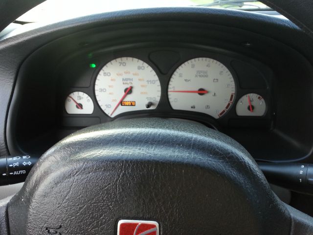 2003 Saturn L Series 2WD Eddie Bauer