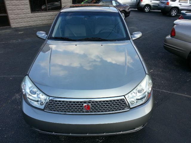 2003 Saturn L Series 2WD Eddie Bauer