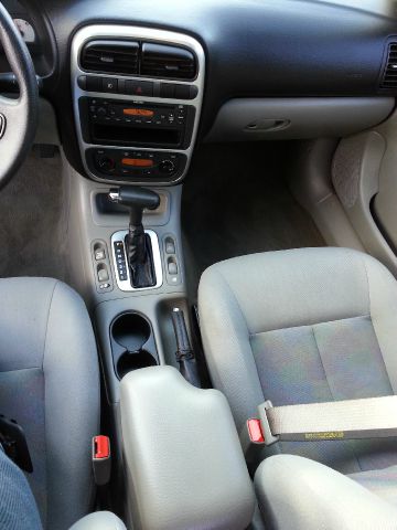 2003 Saturn L Series 2WD Eddie Bauer