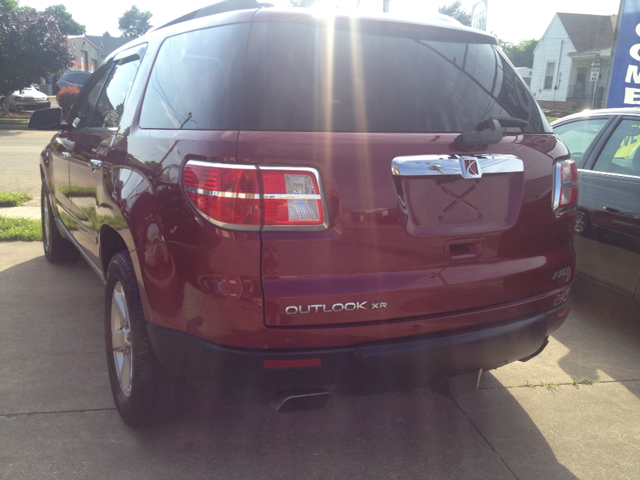 2007 Saturn Outlook AT