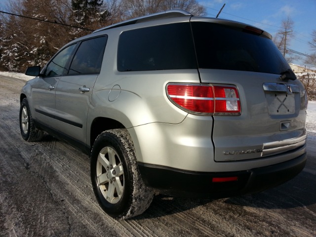 2007 Saturn Outlook 4WD 4dr VP
