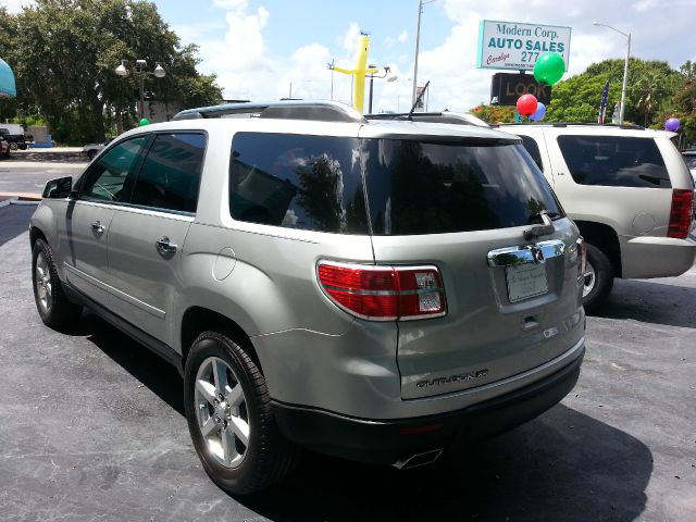 2007 Saturn Outlook E63 AMG Sedan 4D