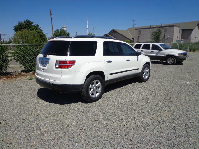 2007 Saturn Outlook 4WD 4dr VP