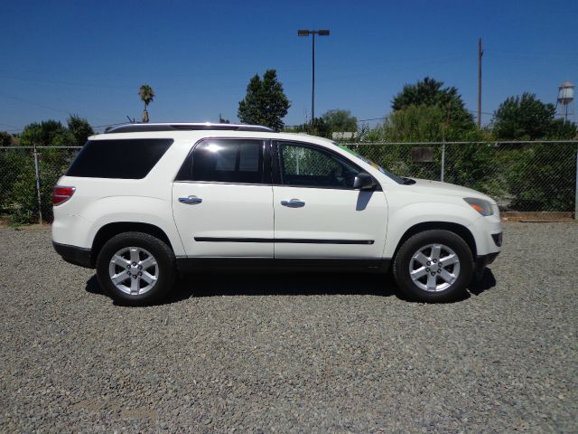 2007 Saturn Outlook 4WD 4dr VP