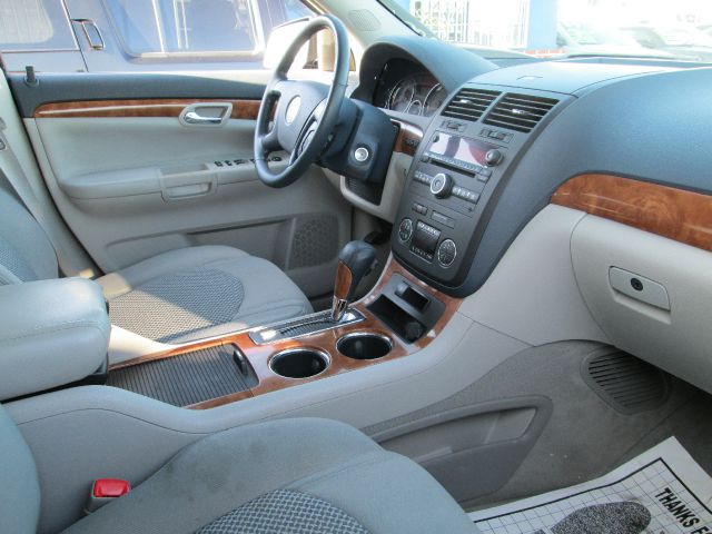 2007 Saturn Outlook E63 AMG Sedan 4D