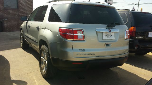 2007 Saturn Outlook LS Flex Fuel 4x4 This Is One Of Our Best Bargains