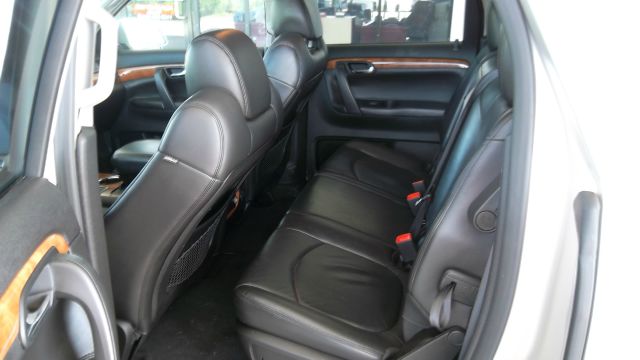 2007 Saturn Outlook E63 AMG Sedan 4D