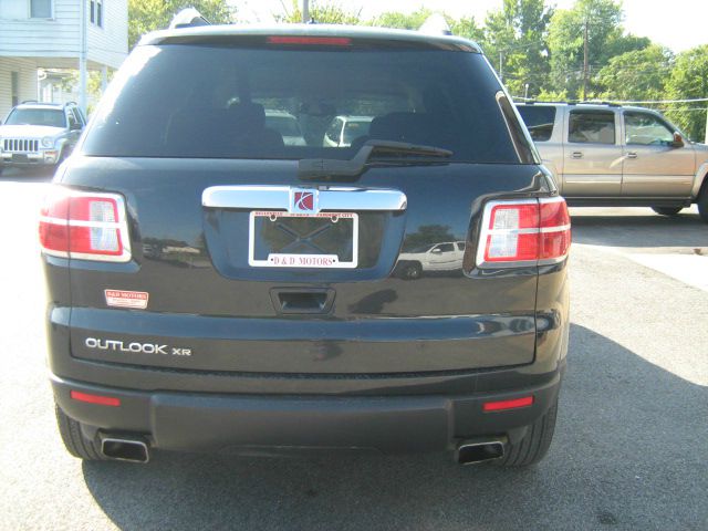 2008 Saturn Outlook E63 AMG Sedan 4D