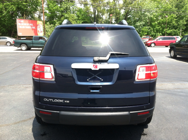 2008 Saturn Outlook 4WD 4dr VP