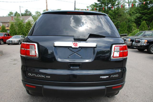 2008 Saturn Outlook 4WD 4dr VP