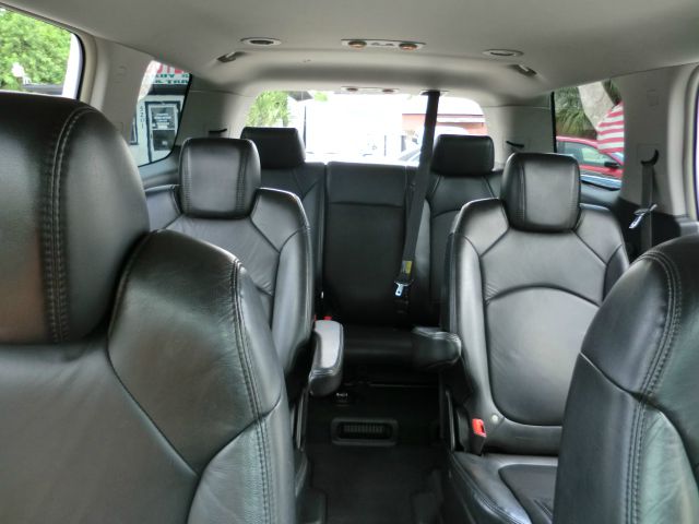 2008 Saturn Outlook E63 AMG Sedan 4D