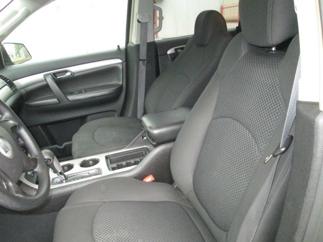 2008 Saturn Outlook 4WD 4dr VP