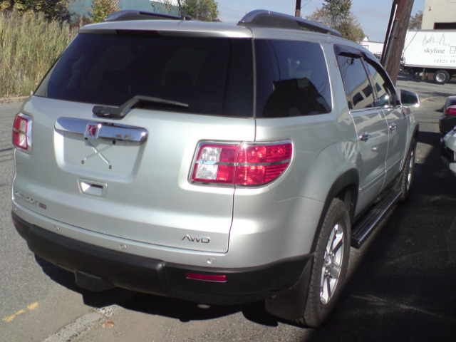 2009 Saturn Outlook AT