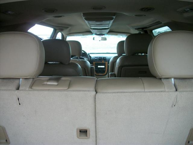 2005 Saturn Relay XLT Sport Utility Pickup 4D