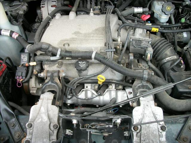 2005 Saturn Relay XLT Sport Utility Pickup 4D