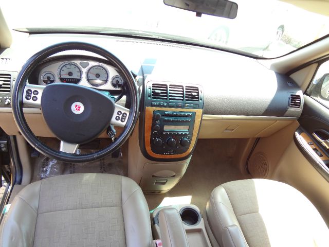 2005 Saturn Relay Limited Pickup 4D 6 1/2 Ft