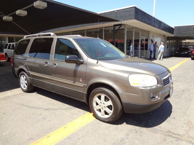 2005 Saturn Relay Limited Pickup 4D 6 1/2 Ft