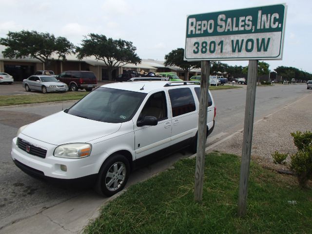 2005 Saturn Relay Limited Pickup 4D 6 1/2 Ft