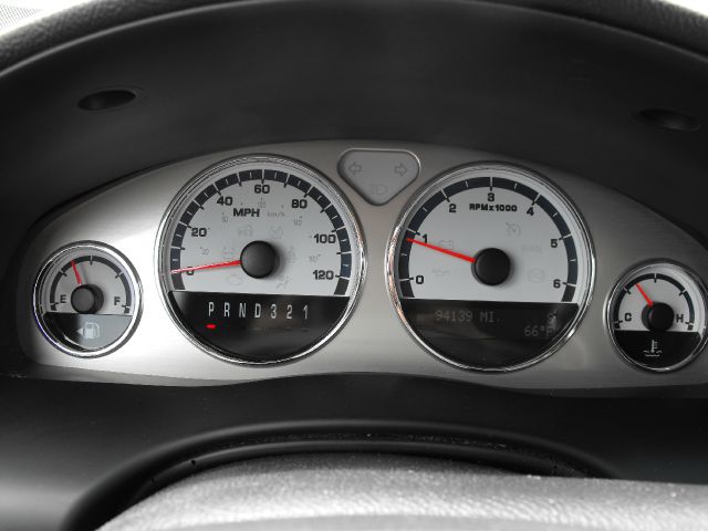 2005 Saturn Relay Centurion Crew Cab 4WD