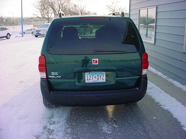 2005 Saturn Relay 2dr 3.8L Auto Track