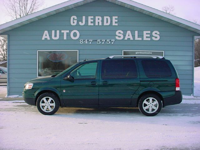 2005 Saturn Relay 2dr 3.8L Auto Track
