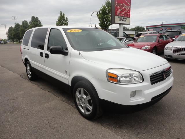 2005 Saturn Relay Unknown