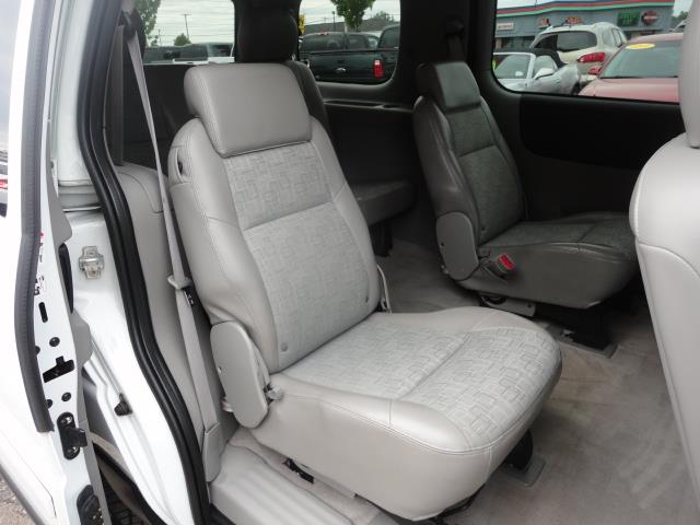 2005 Saturn Relay Unknown