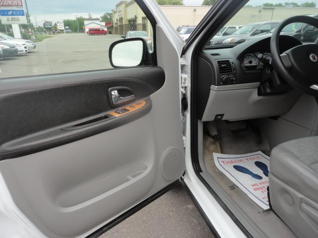 2005 Saturn Relay Unknown