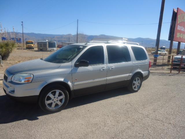 2005 Saturn Relay Touring W/nav.sys