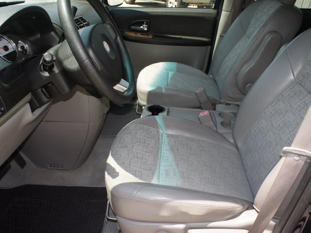 2005 Saturn Relay R/T Coupe