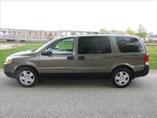 2005 Saturn Relay 4X4 Supercrew XLT Diesel