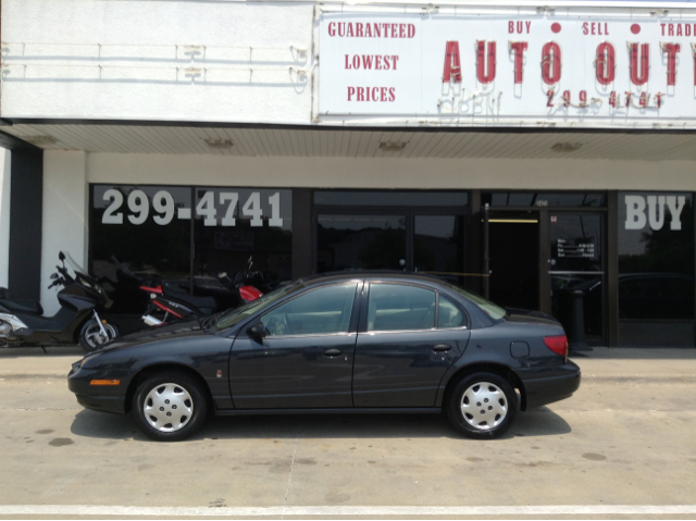 2002 Saturn SL Base S