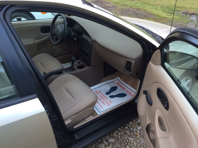 2002 Saturn SL Base S