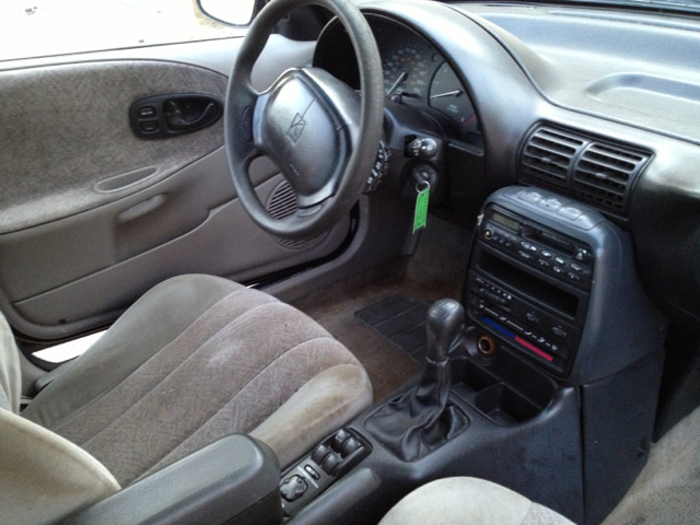 1996 Saturn SW H1