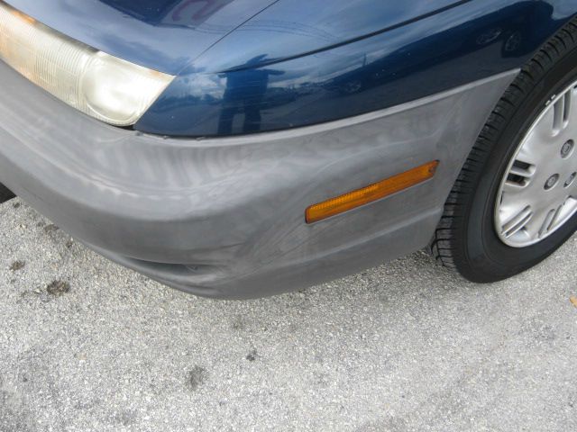 1997 Saturn S Series Base S