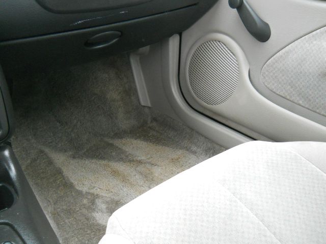 1997 Saturn S Series ST Crew Cab