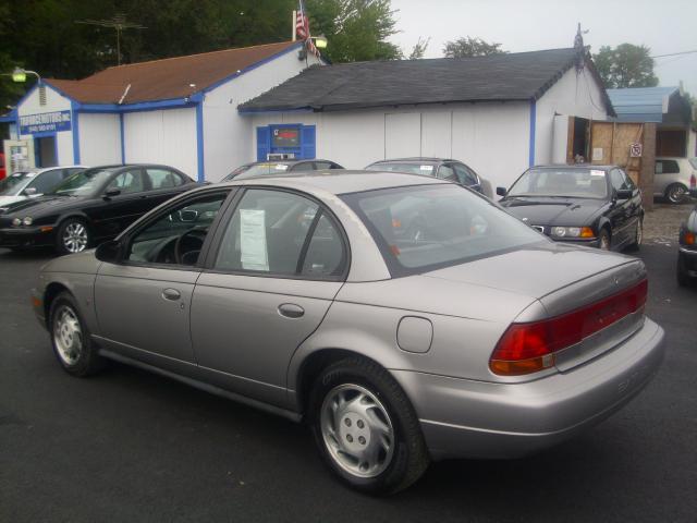 1997 Saturn S Series XLS