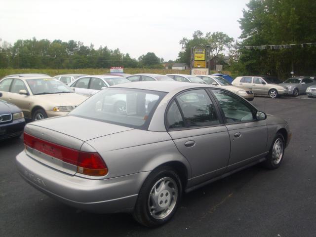 1997 Saturn S Series XLS