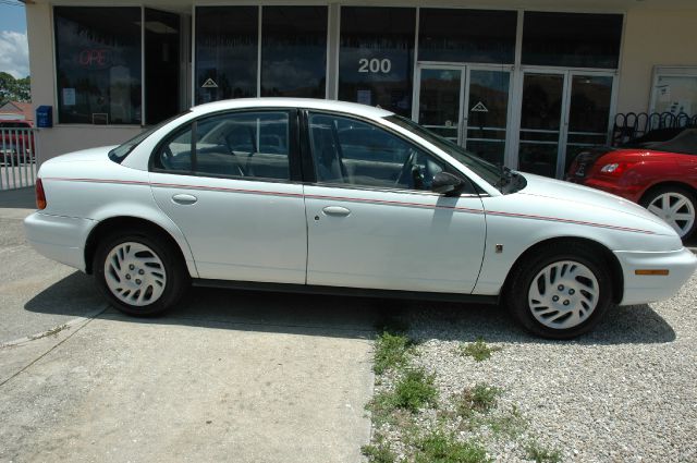 1998 Saturn S Series XLS